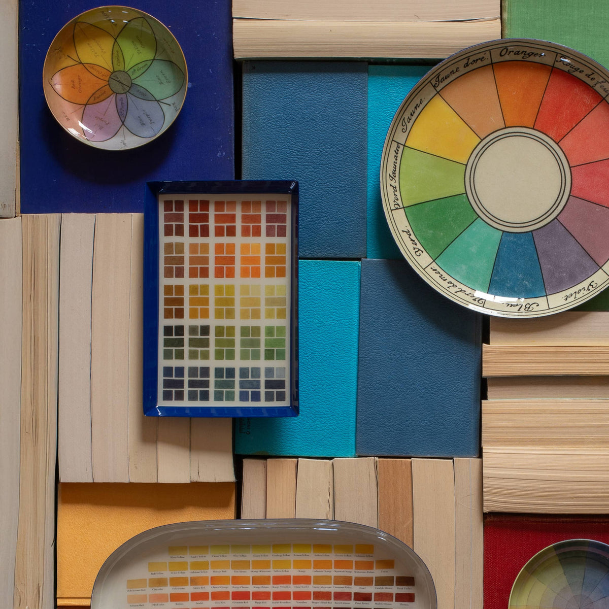 Roomytown: Round Enamel Tray - Chroma