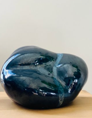 Lunar Attraction (1), Shiny Black (2022)