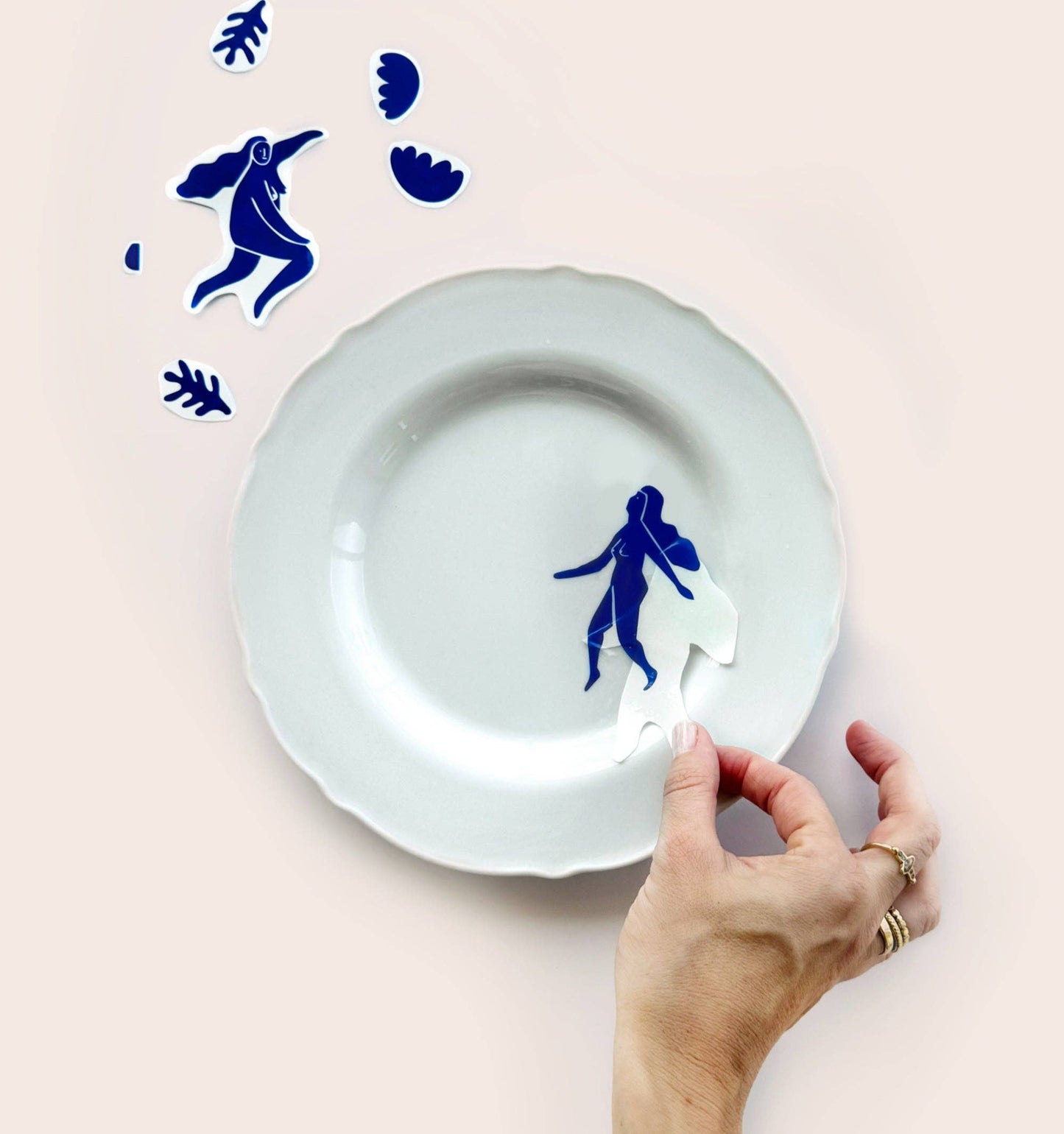 Suteka: Home Decor Tattoos, Matisse Women Set