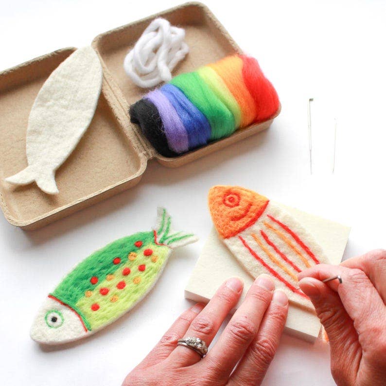 Sheep Creek Studio: Mini Fish Felting Kit