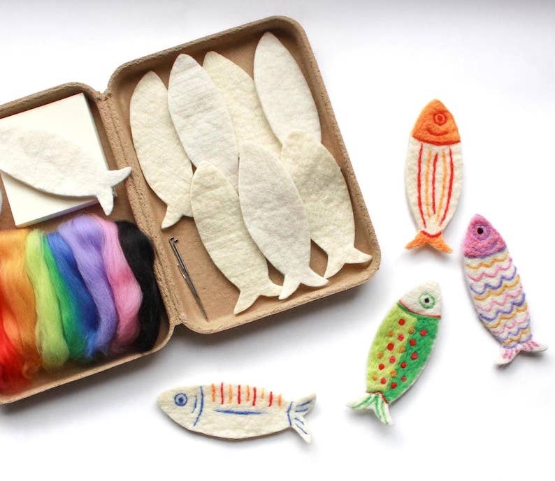 Sheep Creek Studio: Large Fish Felting Kit