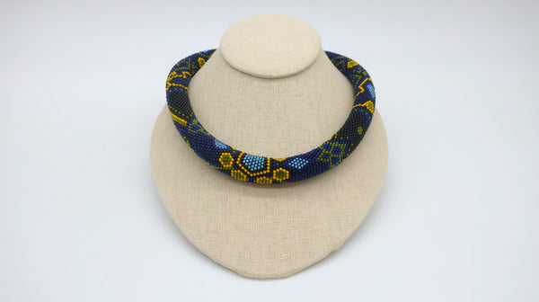 Dotsuwa Designs: Beaded Necklace with Magnet Clasp