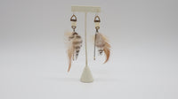 Dotsuwa Designs: Feather Beaded Earrings